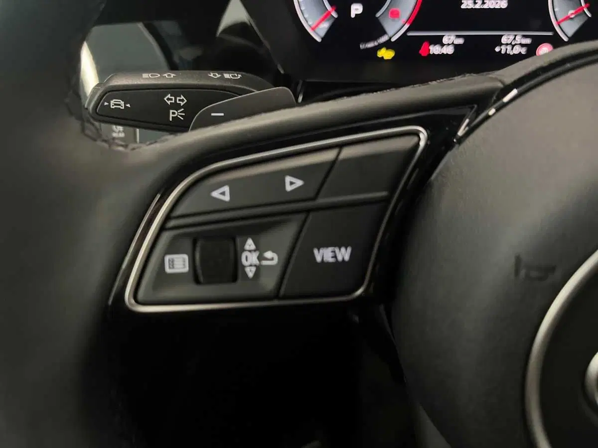 Audi A3 Sportback nuova a Ferrara (14)