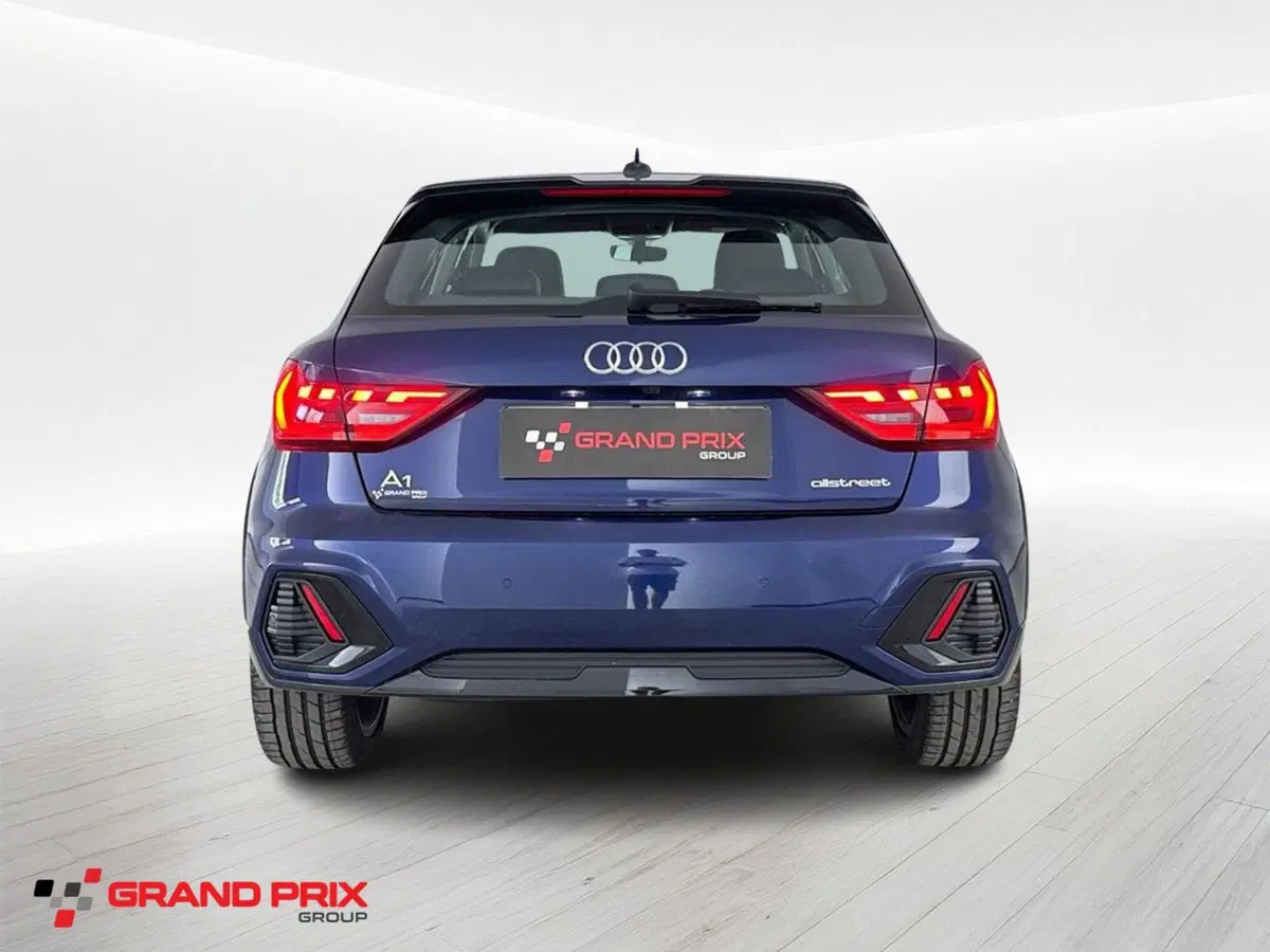 Audi A1 allstreet usata a Ferrara (5)