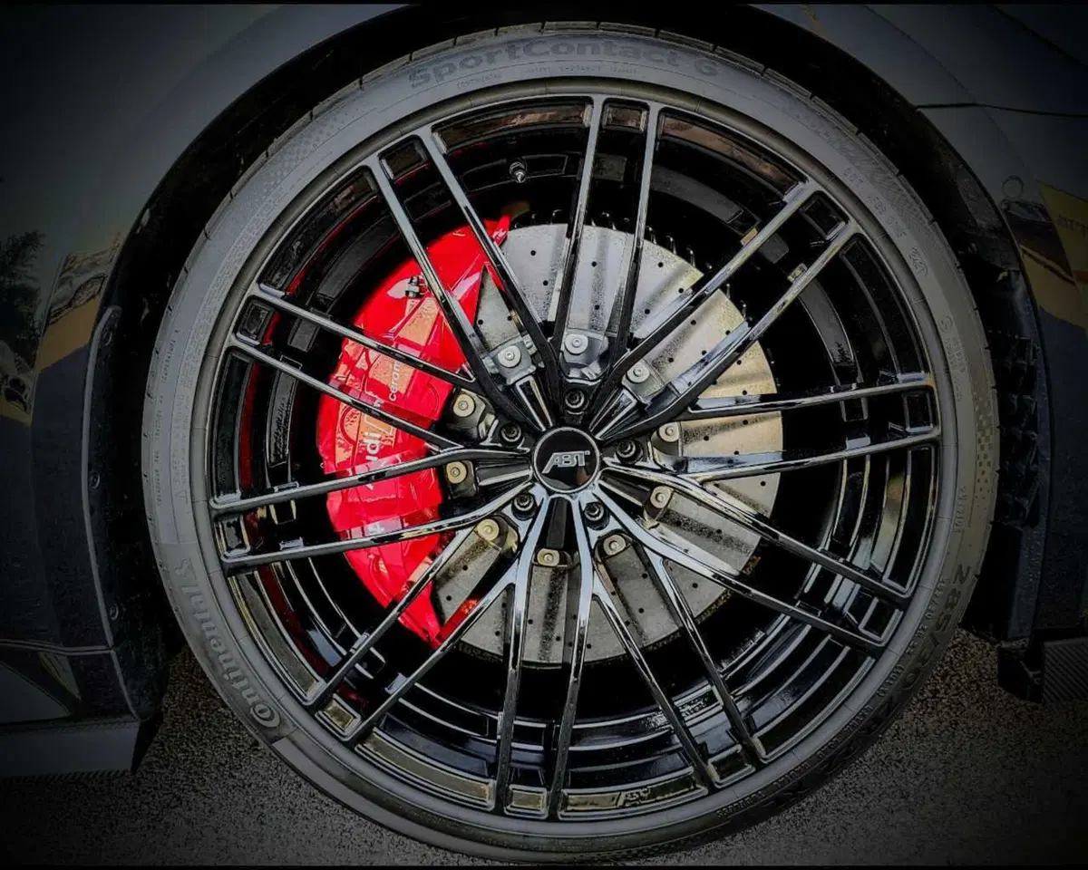 Audi A6 Avant e-Tron usata a Ferrara (12)