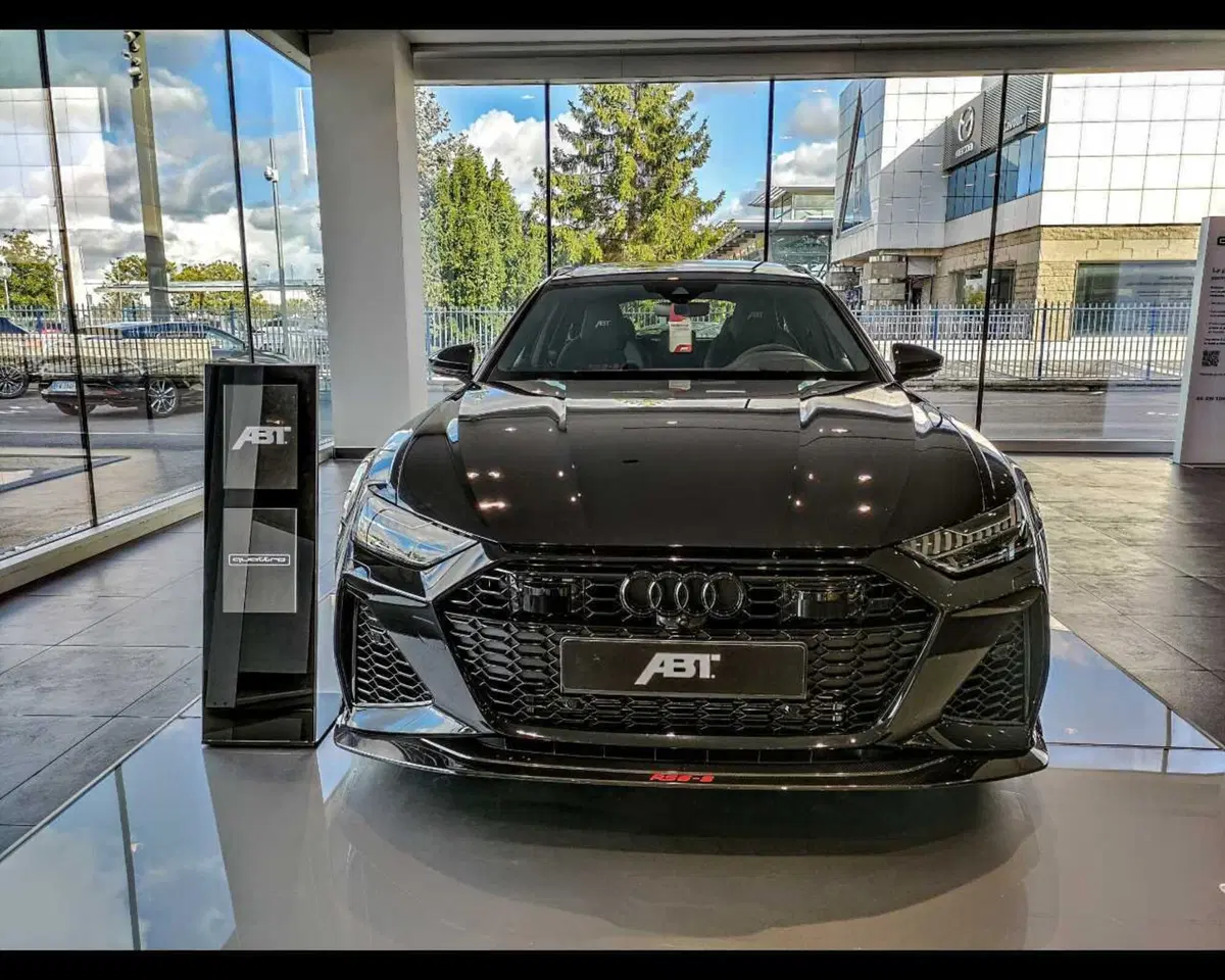 Audi A6 Avant e-Tron usata a Ferrara (16)