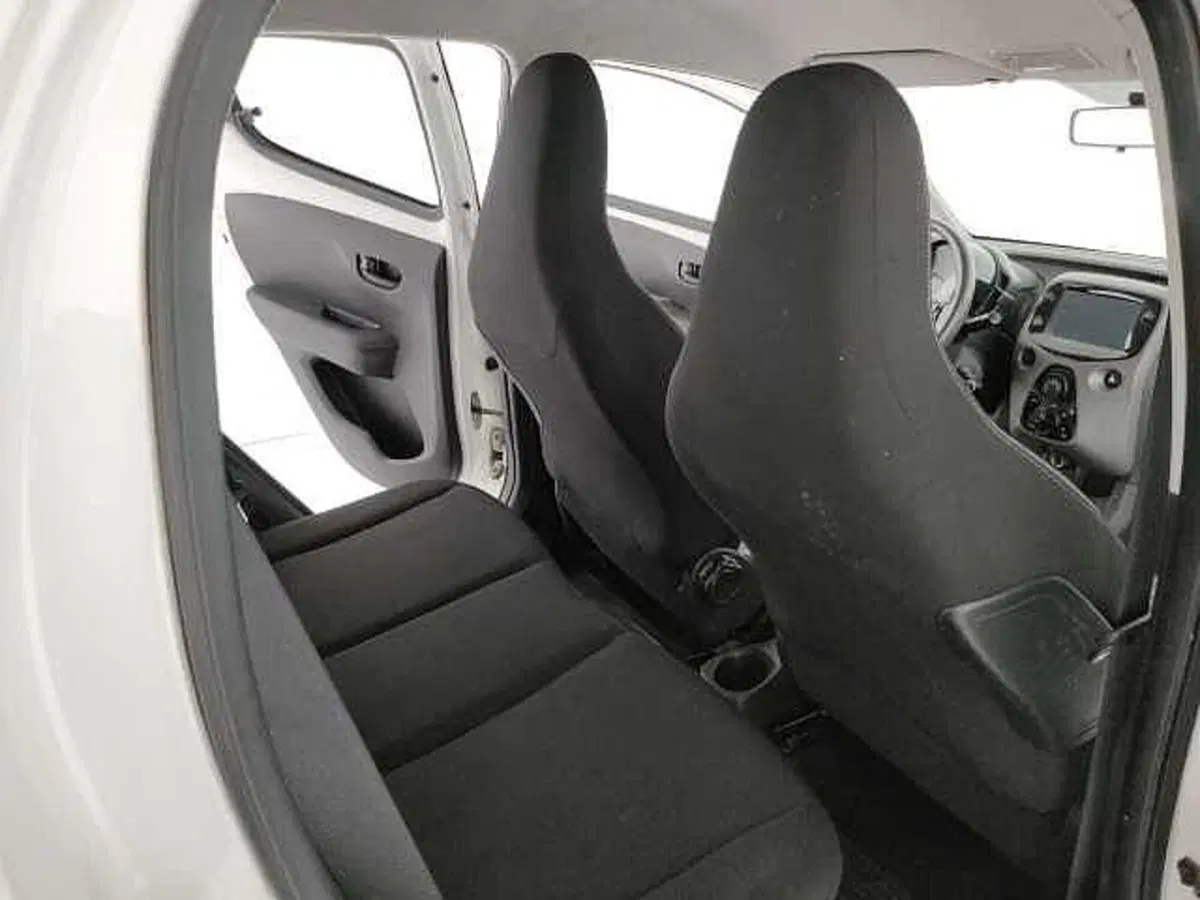 Peugeot 108 usata a Caserta (12)