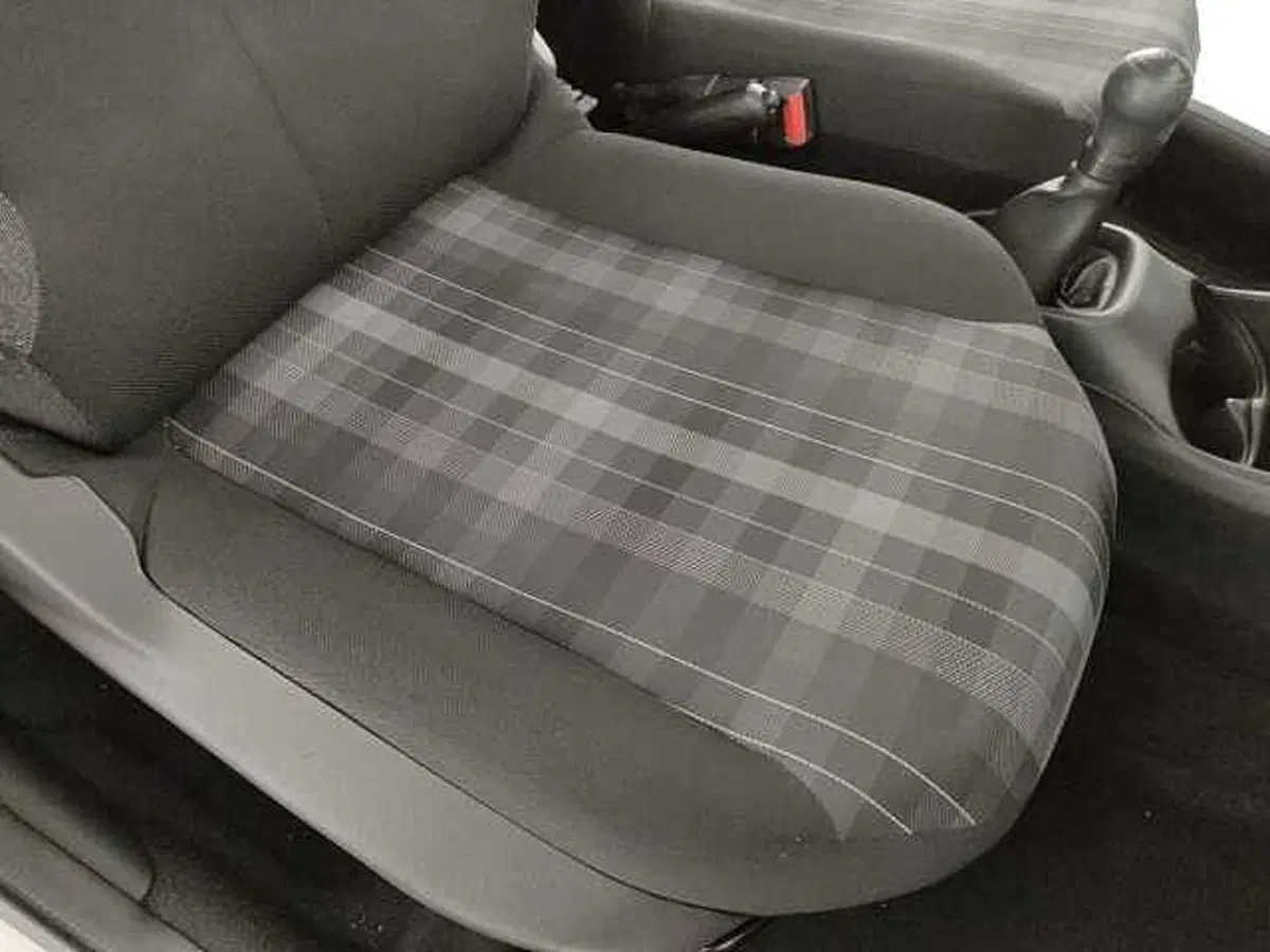 Peugeot 108 usata a Caserta (14)