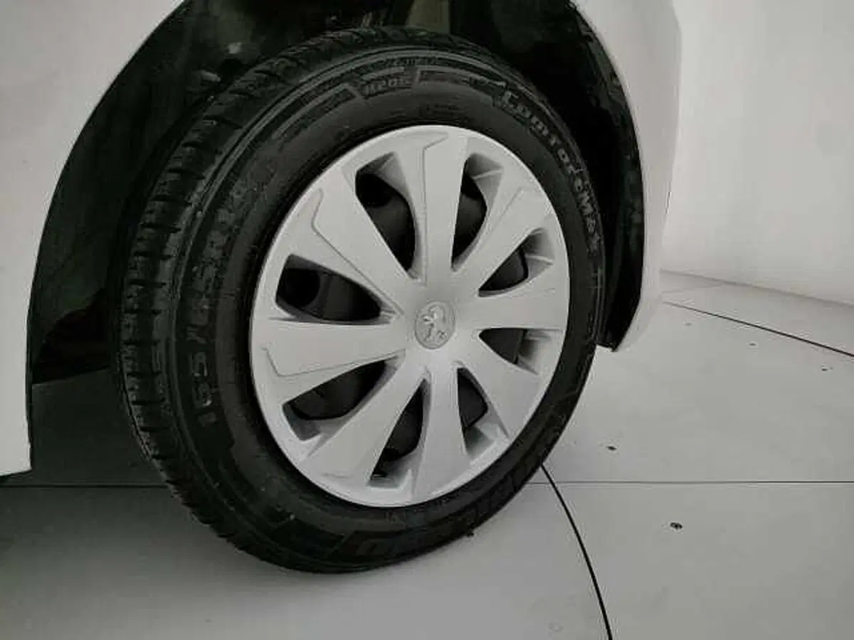 Peugeot 108 usata a Caserta (16)
