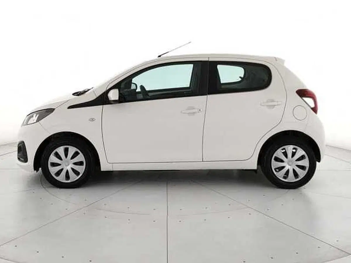 Peugeot 108 usata a Caserta (8)
