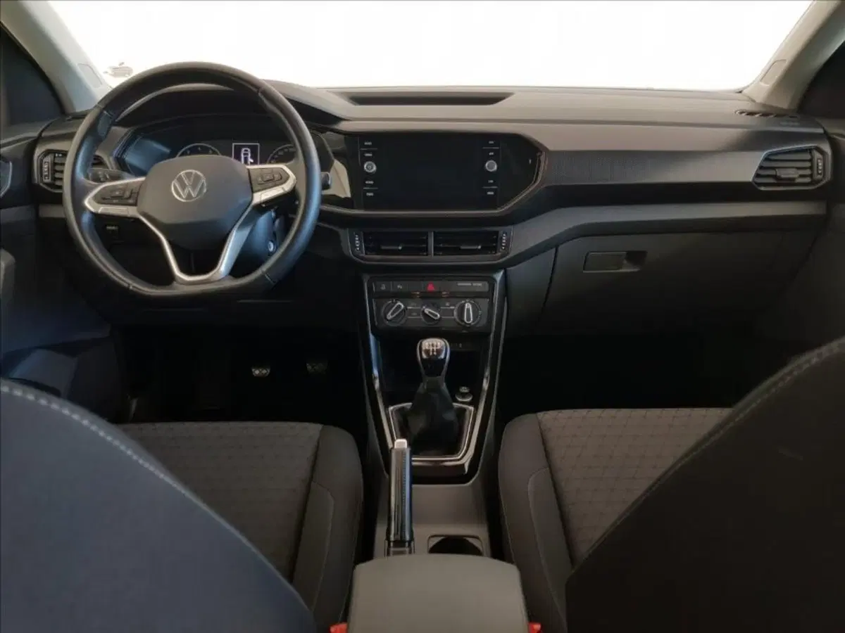 Volkswagen T-Cross usata a Lucca (12)