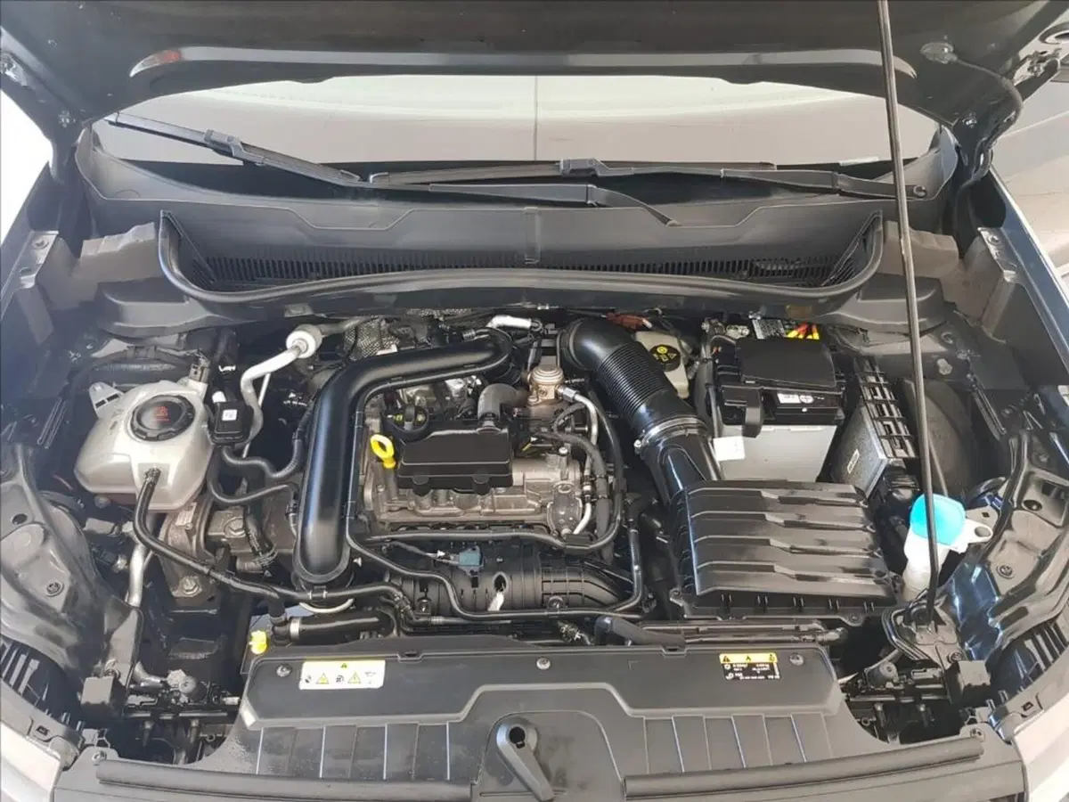 Volkswagen T-Cross usata a Lucca (16)
