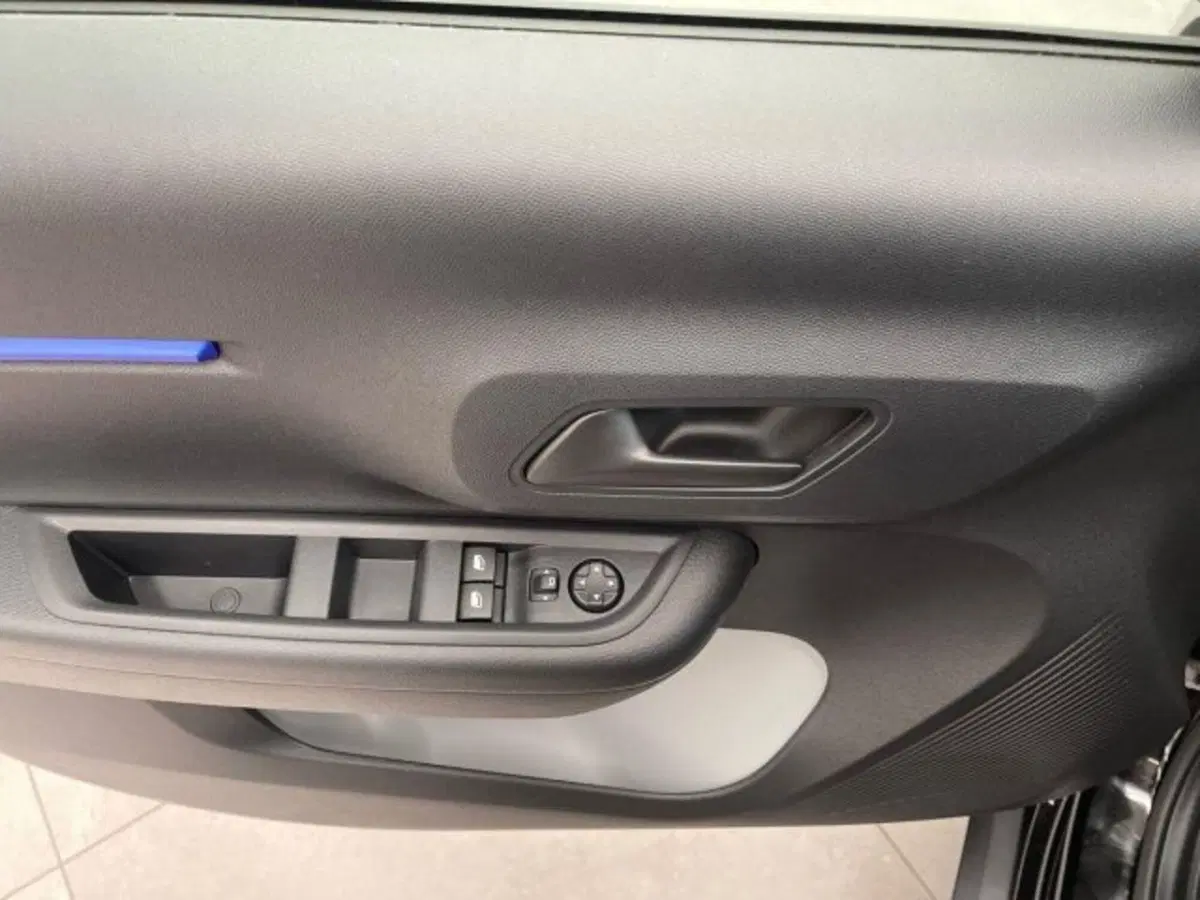 Citroen C3 nuova a Ancona (13)