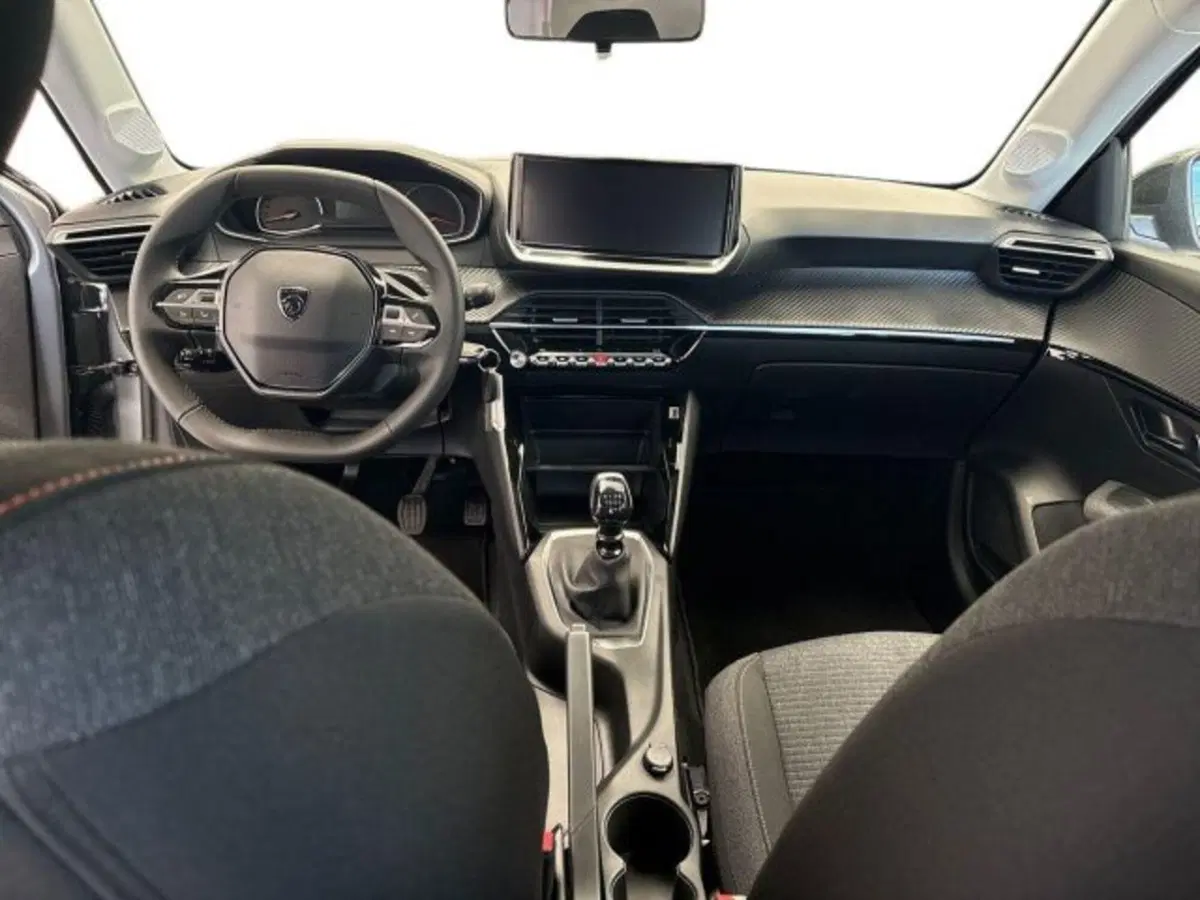 Peugeot 208 nuova a Ancona (11)