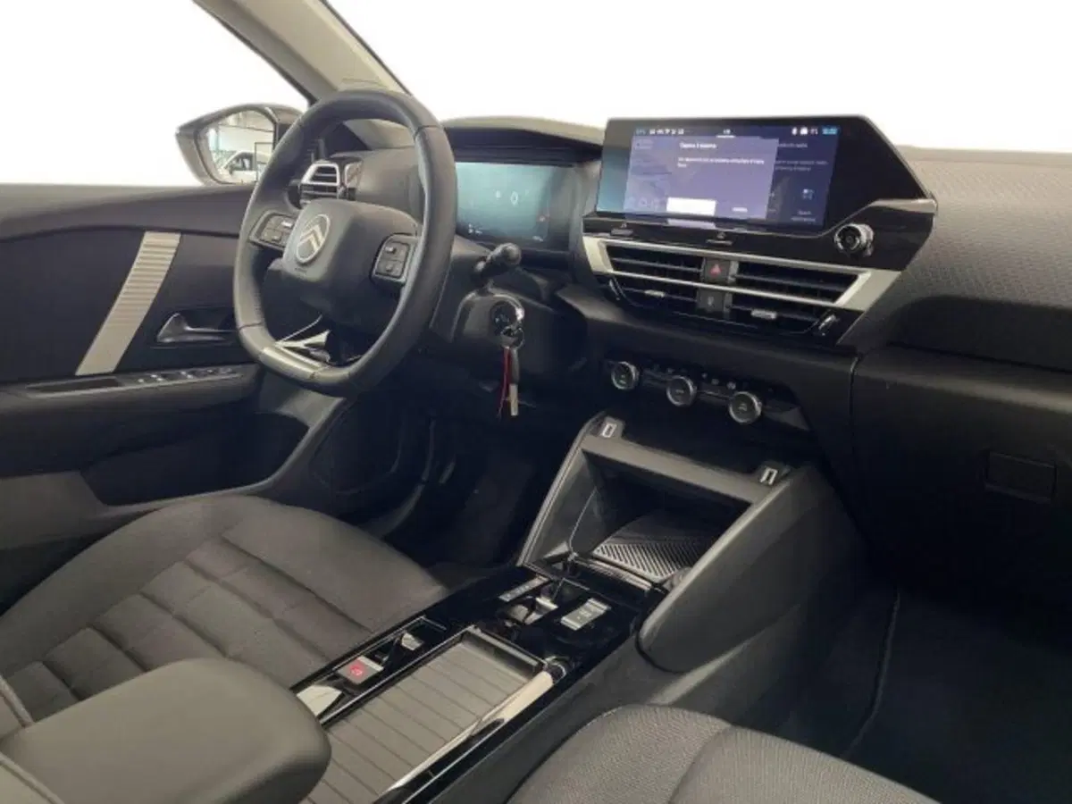 Citroen C4 nuova a Ancona (15)