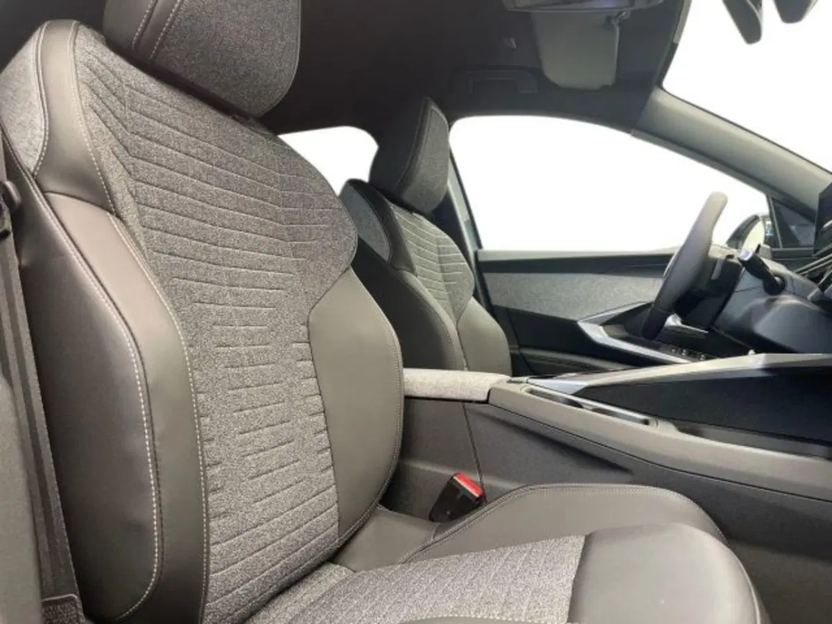 Peugeot 3008 nuova a Ancona (16)