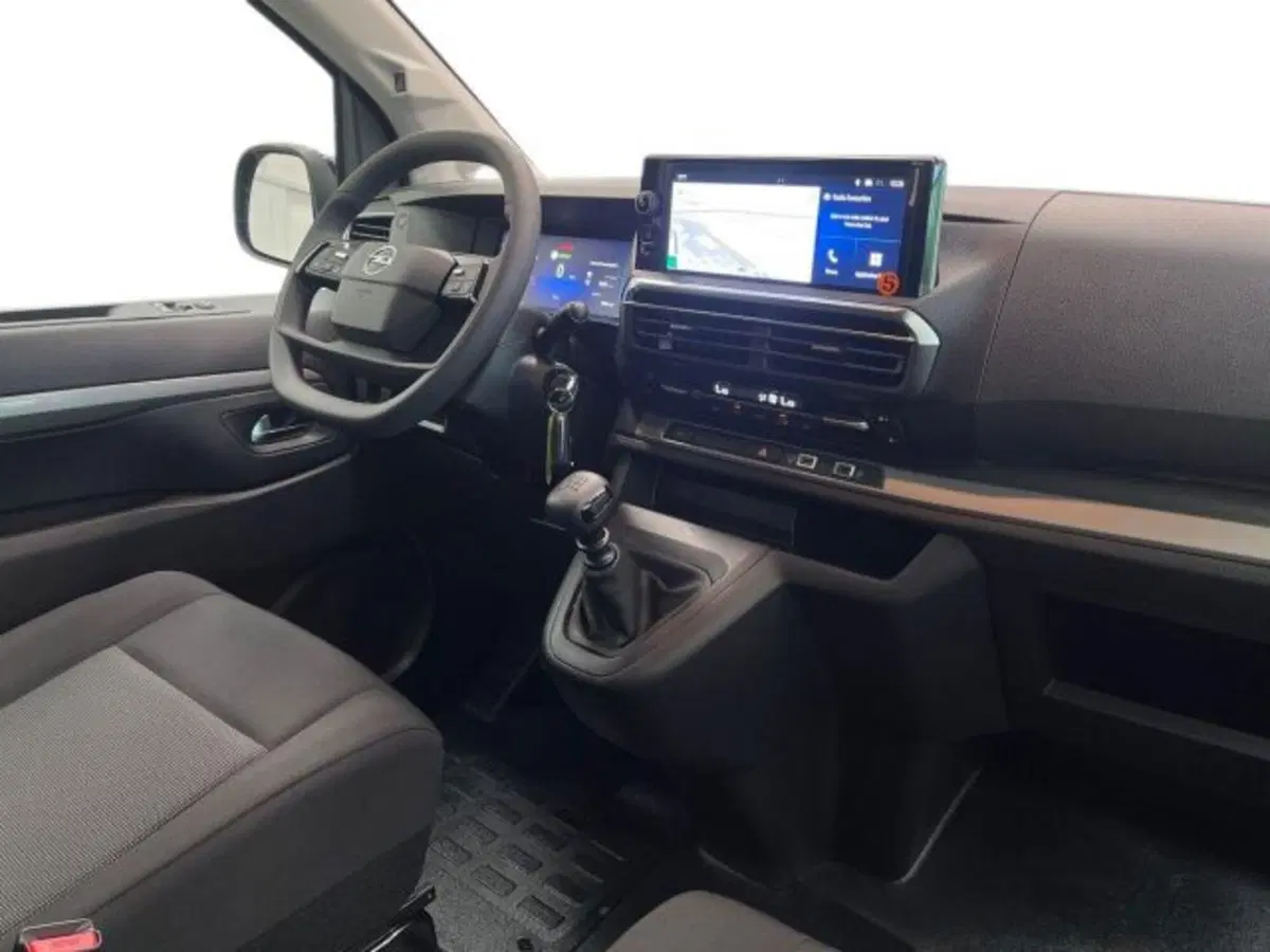 Opel Zafira Life nuova a Ancona (15)