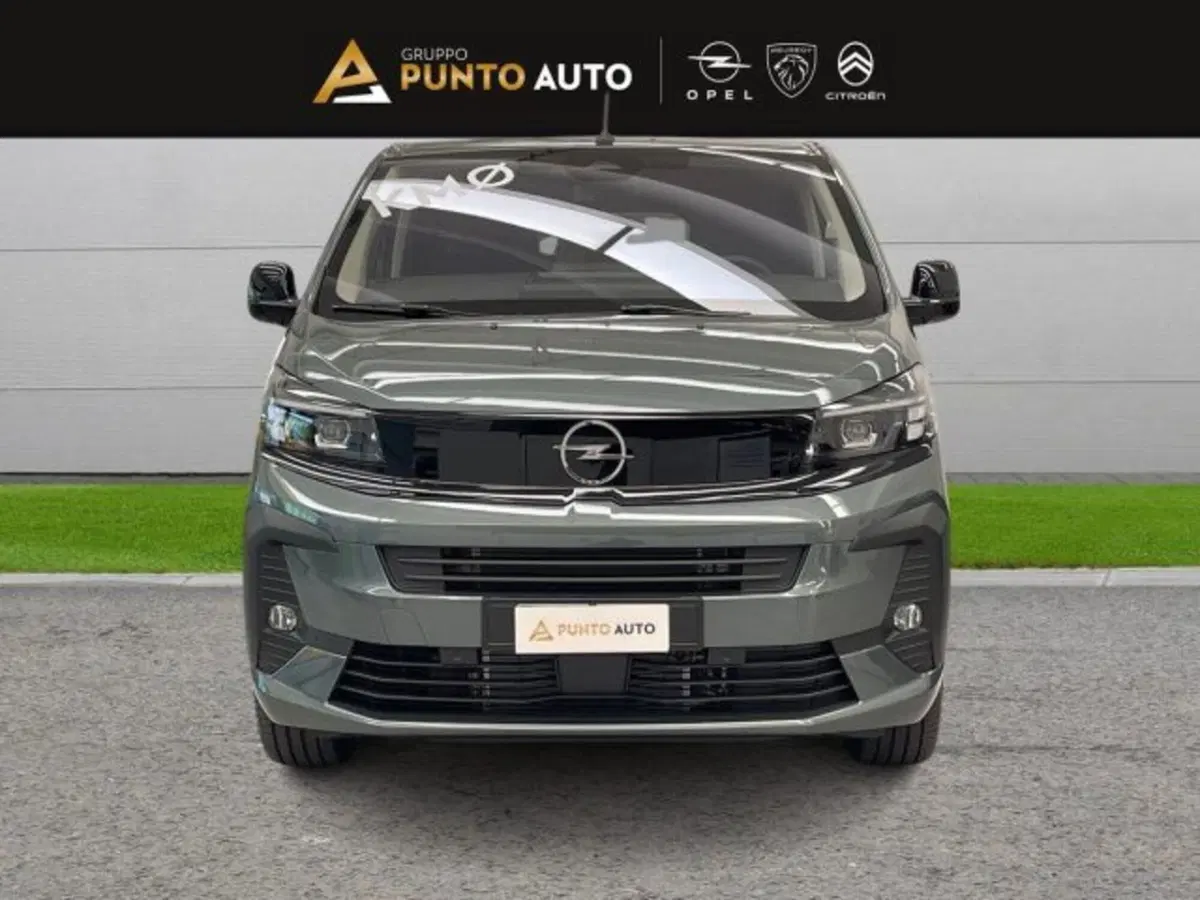 Opel Zafira Life nuova a Ancona (2)