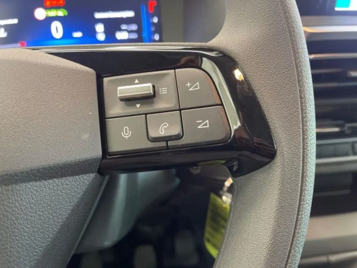 Opel Zafira Life nuova a Ancona (20)