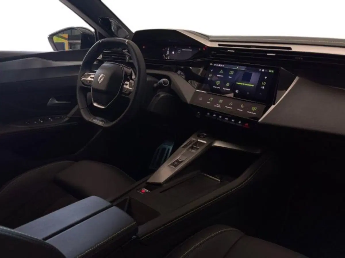 Peugeot 408 nuova a Ancona (15)