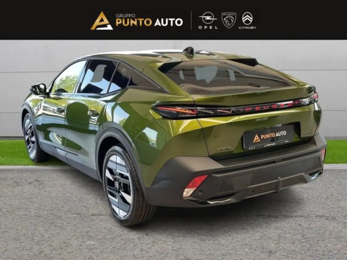 Peugeot 408 nuova a Ancona (5)