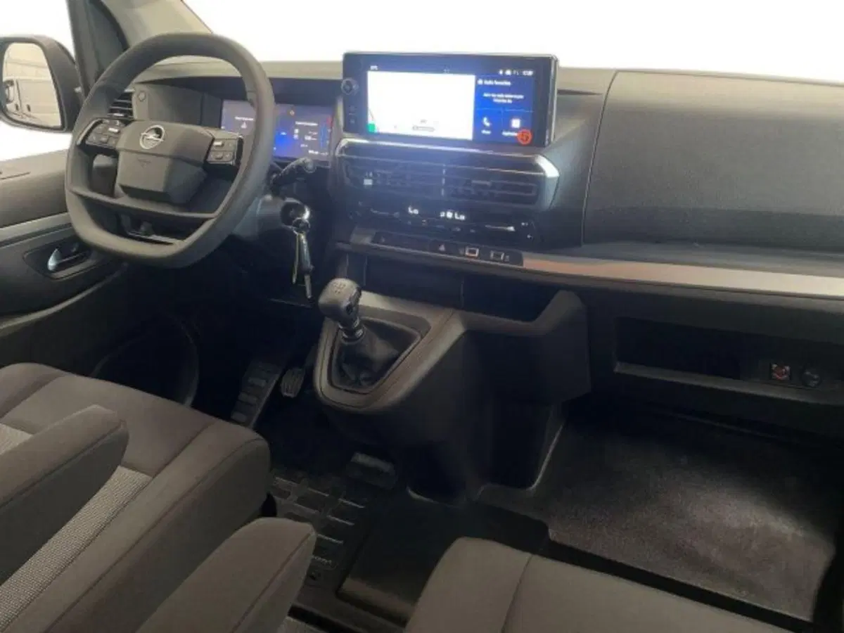 Opel Zafira Life nuova a Ancona (15)