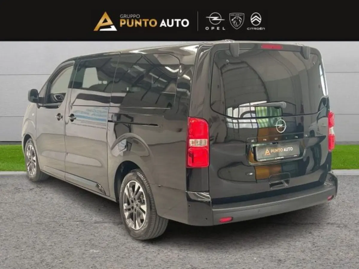 Opel Zafira Life nuova a Ancona (5)