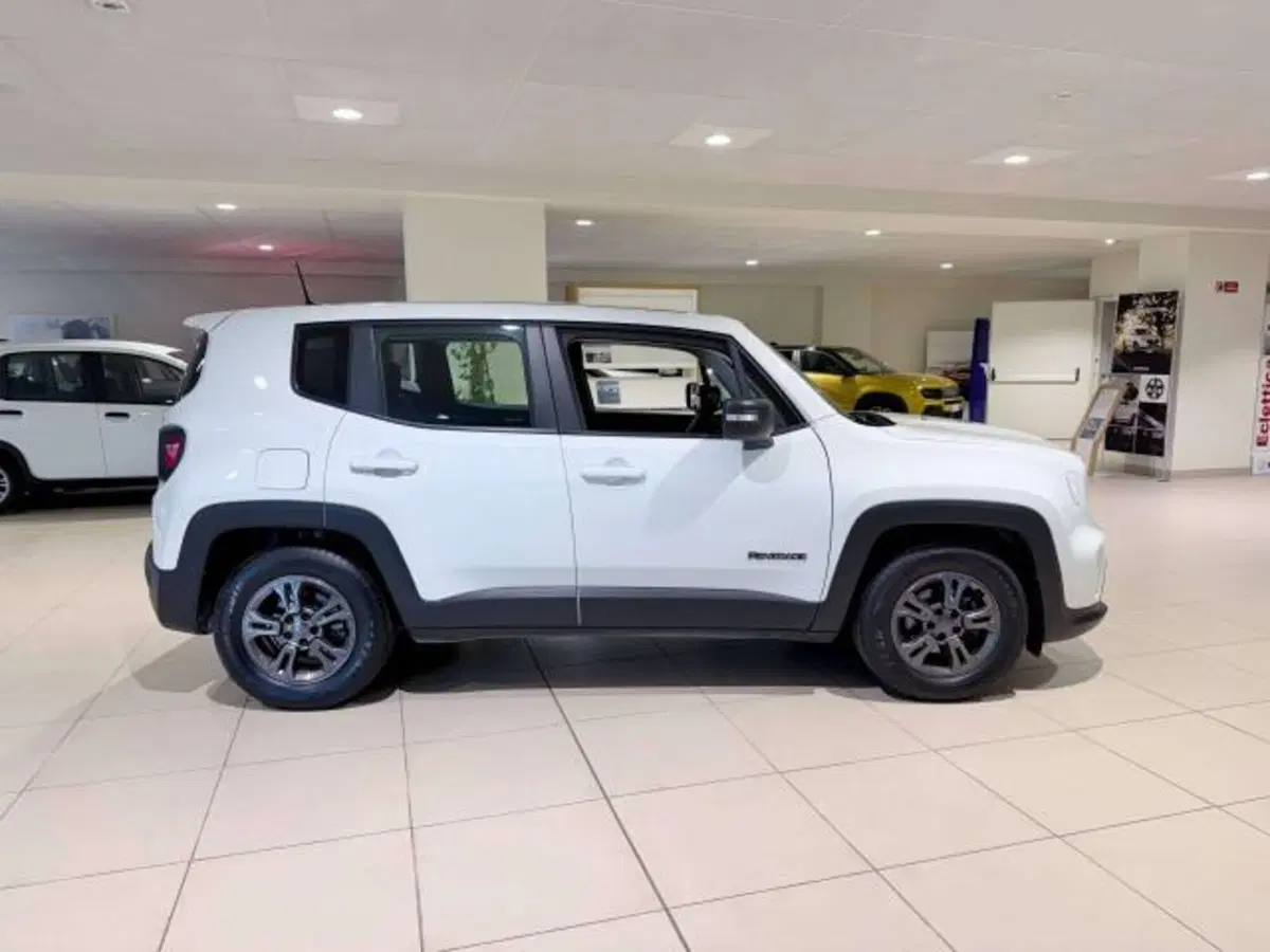 Jeep Renegade usata a Savona (5)