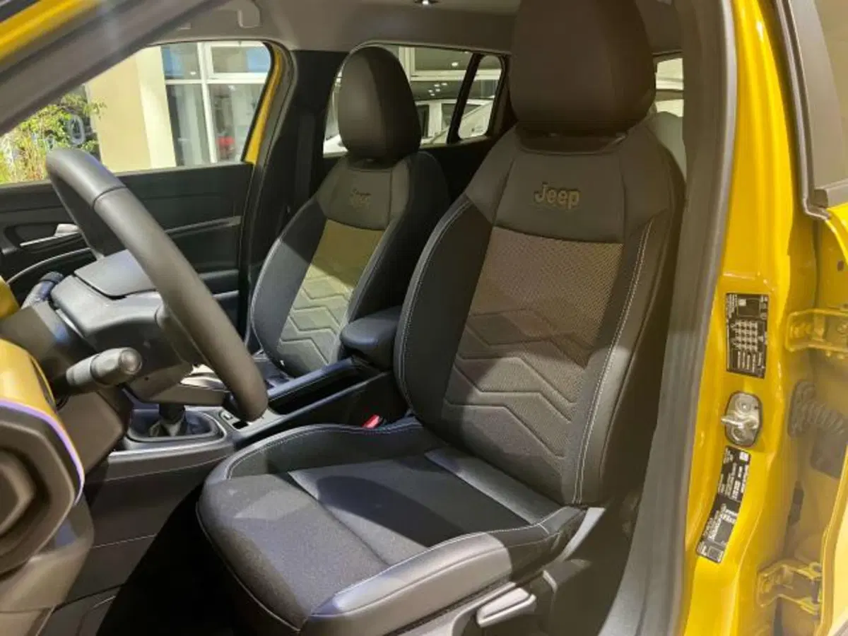 Jeep Avenger usata a Savona (12)