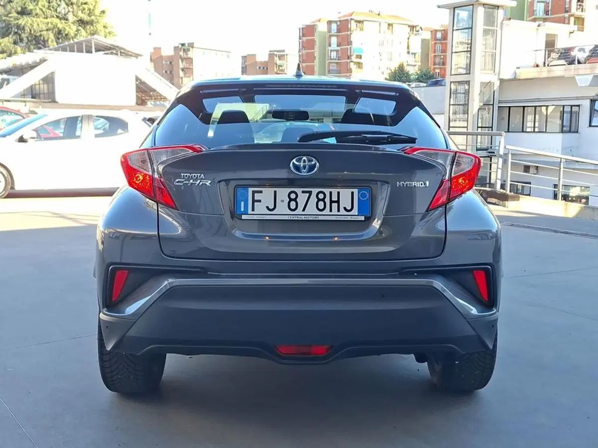 Toyota Toyota C-HR usata a Torino (12)