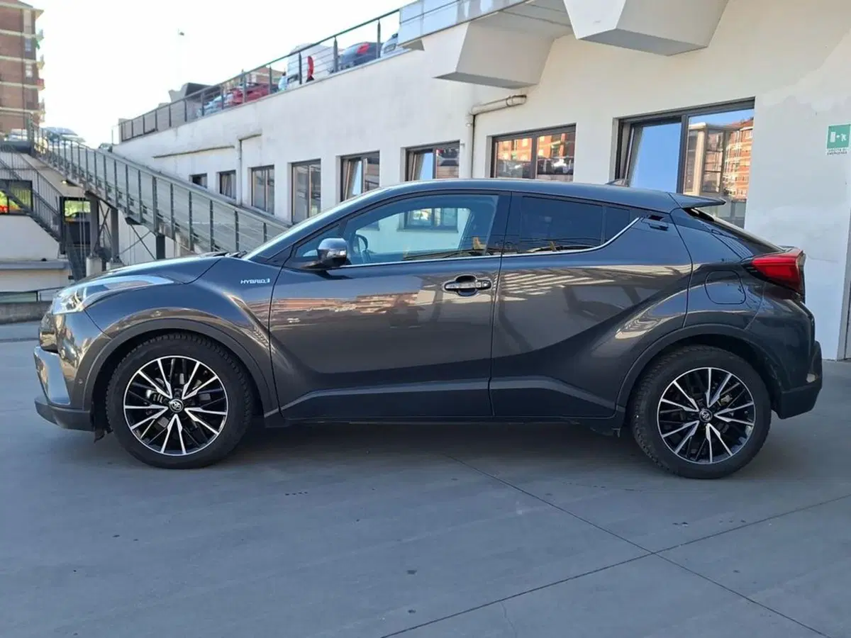 Toyota Toyota C-HR usata a Torino (3)