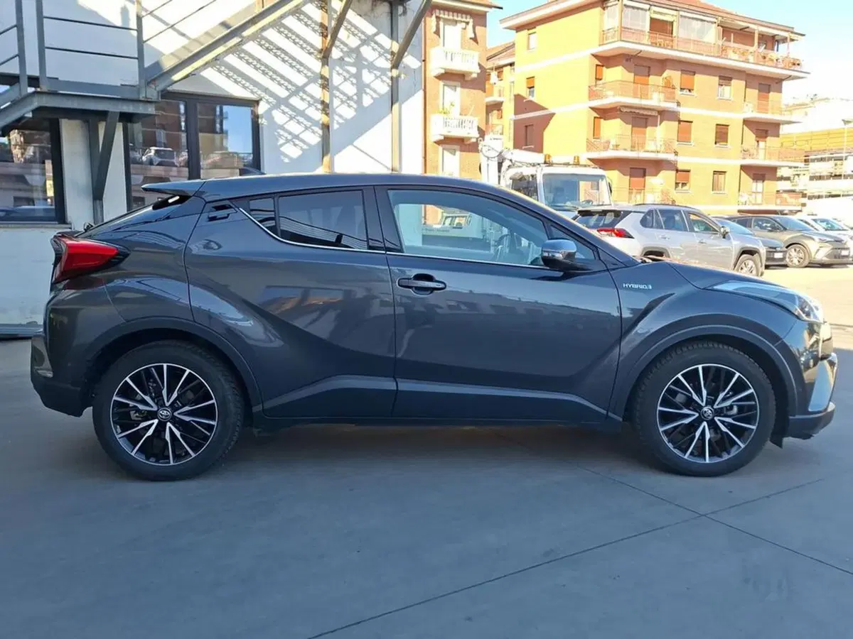 Toyota Toyota C-HR usata a Torino (4)
