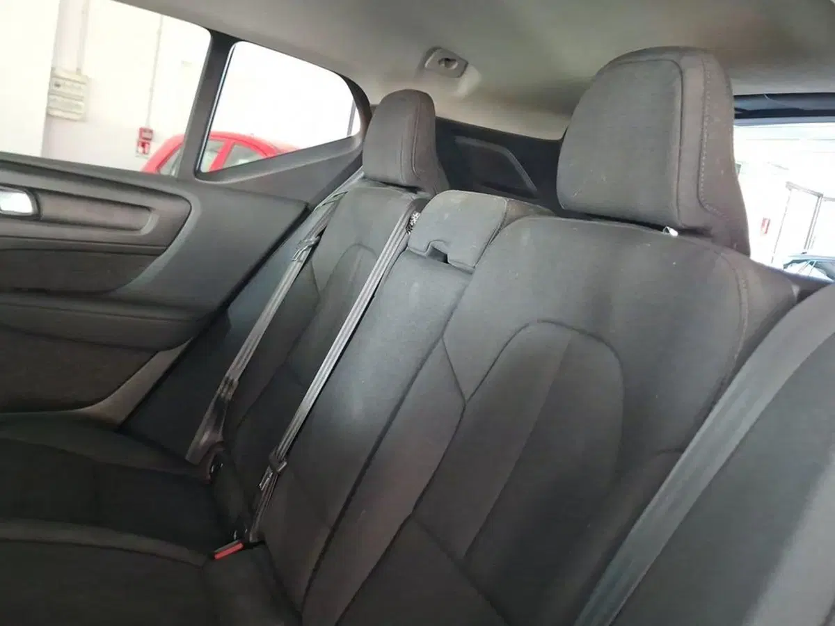 Volvo XC40 usata a Torino (10)