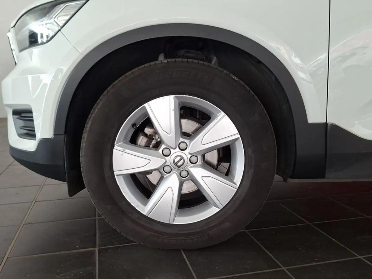 Volvo XC40 usata a Torino (11)