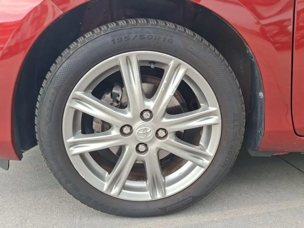 Toyota Yaris usata a Torino (11)