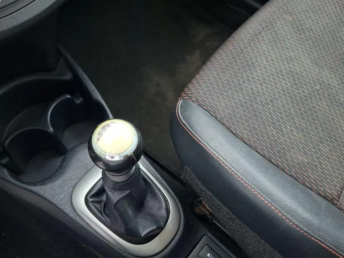 Toyota Yaris usata a Torino (12)