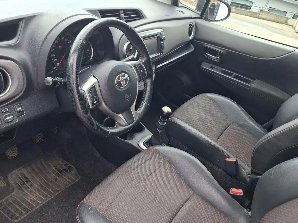 Toyota Yaris usata a Torino (6)