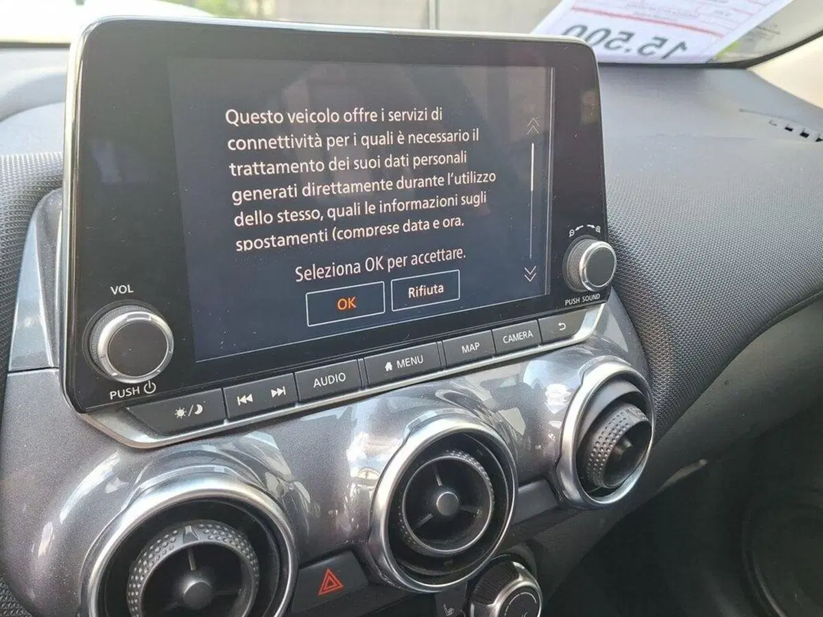 Nissan Juke usata a Torino (9)