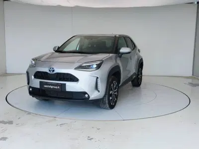 Toyota Yaris Cross 1.5h GR Sport Black Sky fwd 116cv e-cvt del 2022 usata a Mosciano Sant'Angelo