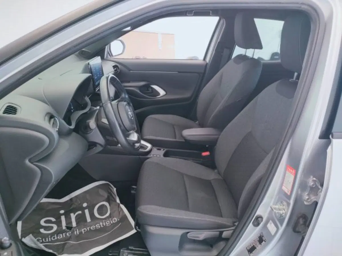 Toyota Yaris Cross usata a Teramo (17)