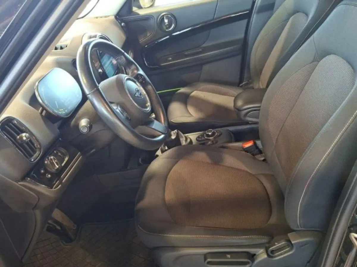 MINI Mini Countryman usata a Verona (9)