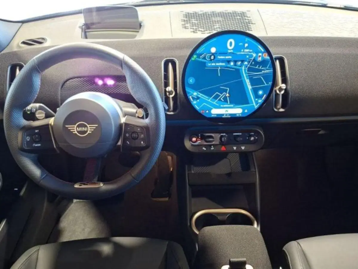 MINI Mini Countryman usata a Verona (7)