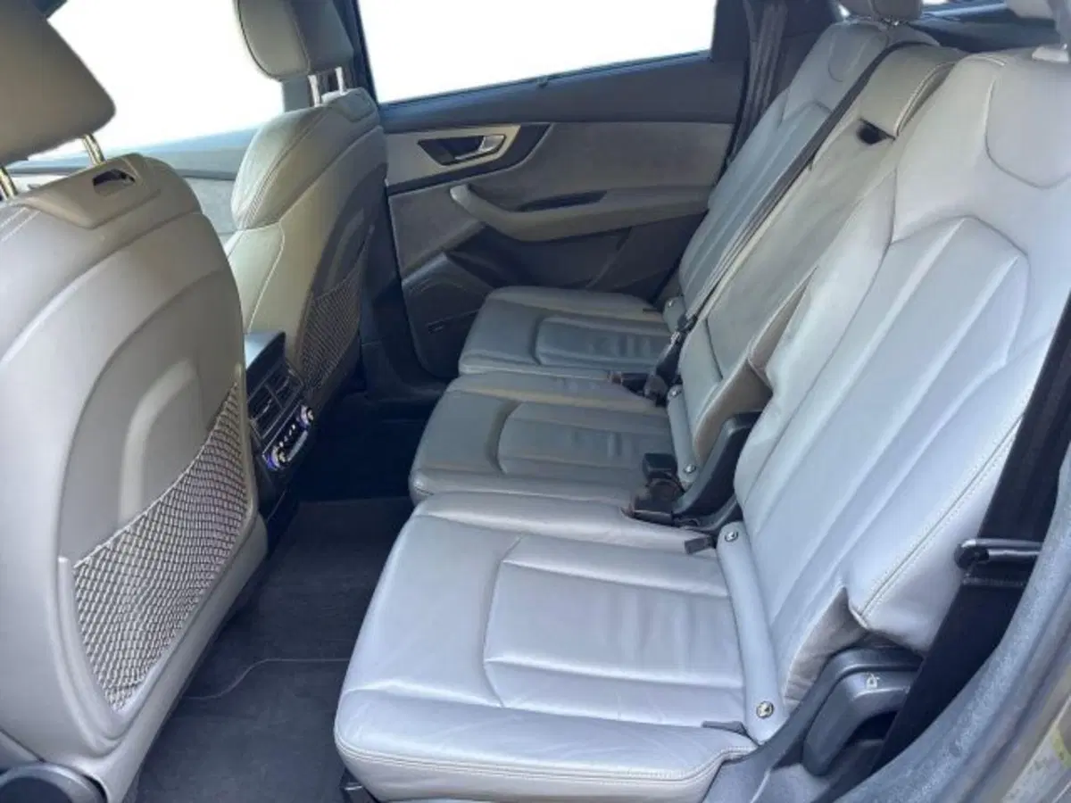Audi SQ7 usata a Verona (10)