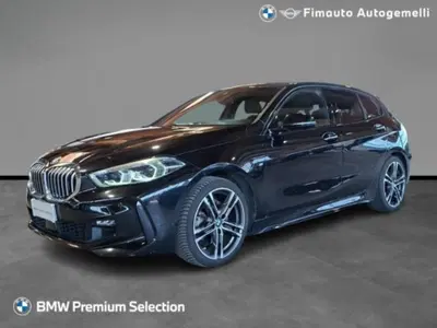 BMW Serie 1 116d 2.0 116CV cat 5 porte Attiva DPF del 2020 usata a Verona