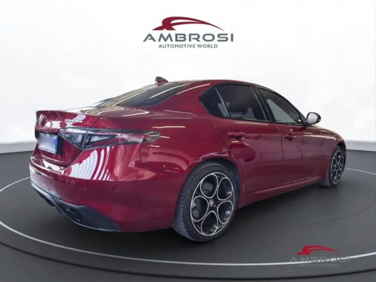 Alfa Romeo Giulia usata a Perugia (3)
