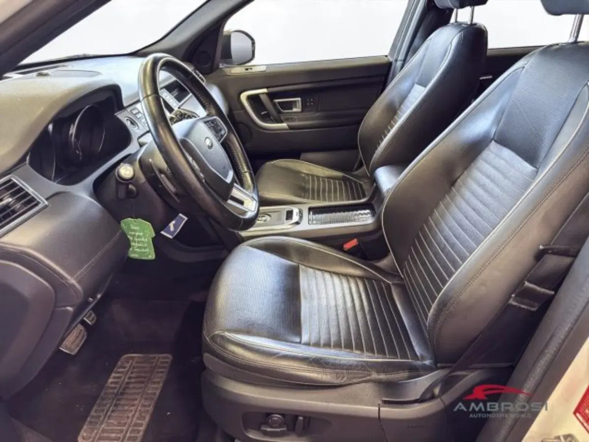 Land Rover Discovery Sport usata a Perugia (9)