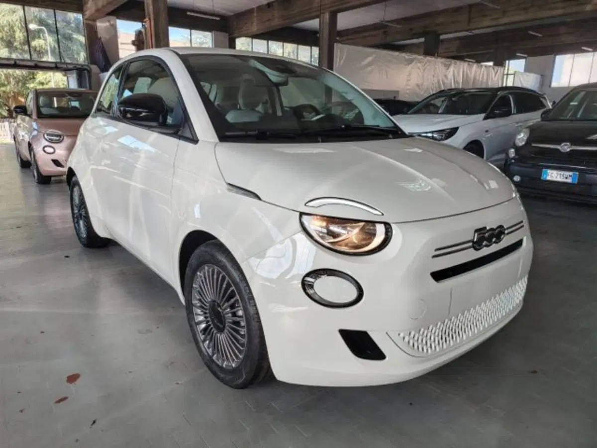 Fiat 500 nuova a Forlì-Cesena (2)
