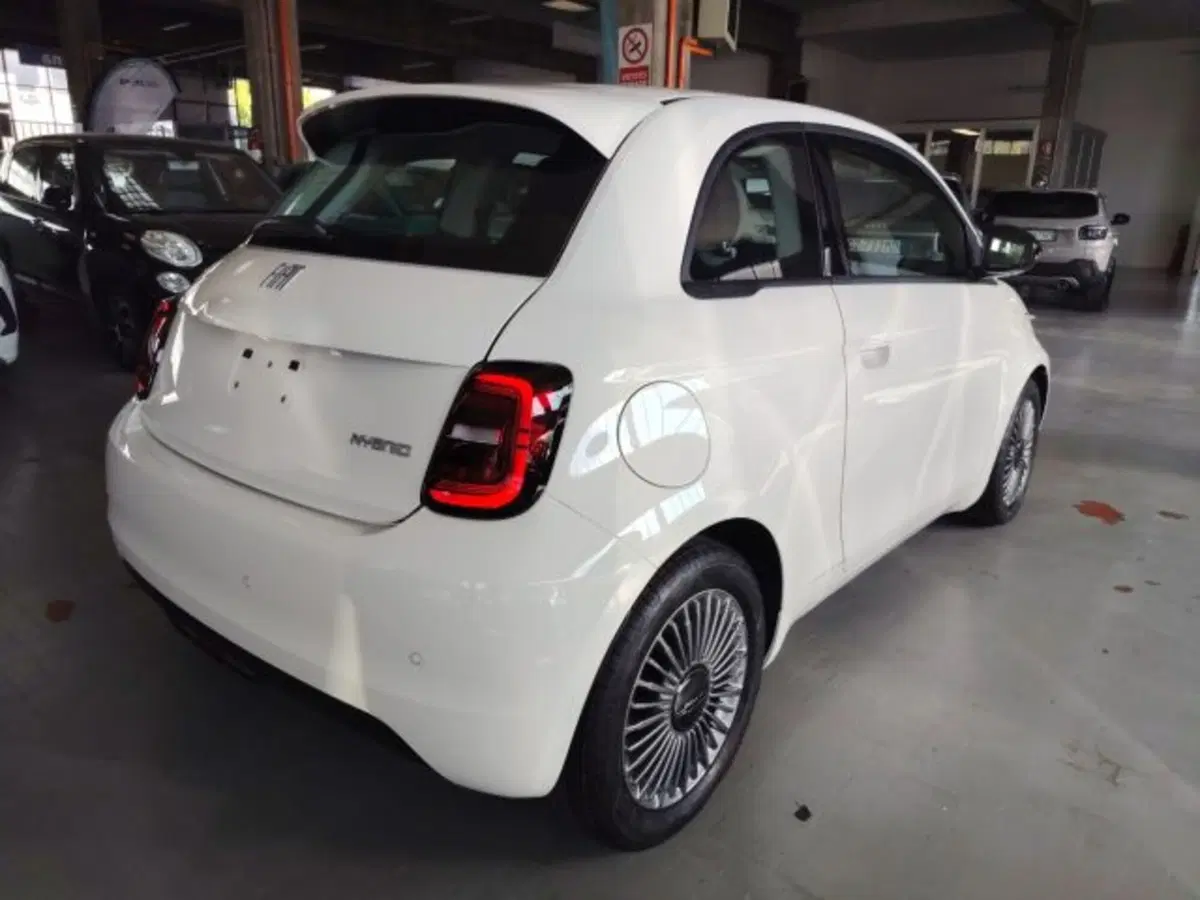 Fiat 500 nuova a Forlì-Cesena (7)