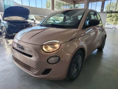 Fiat 500 1.0 hybrid Icon nuova a Cesena