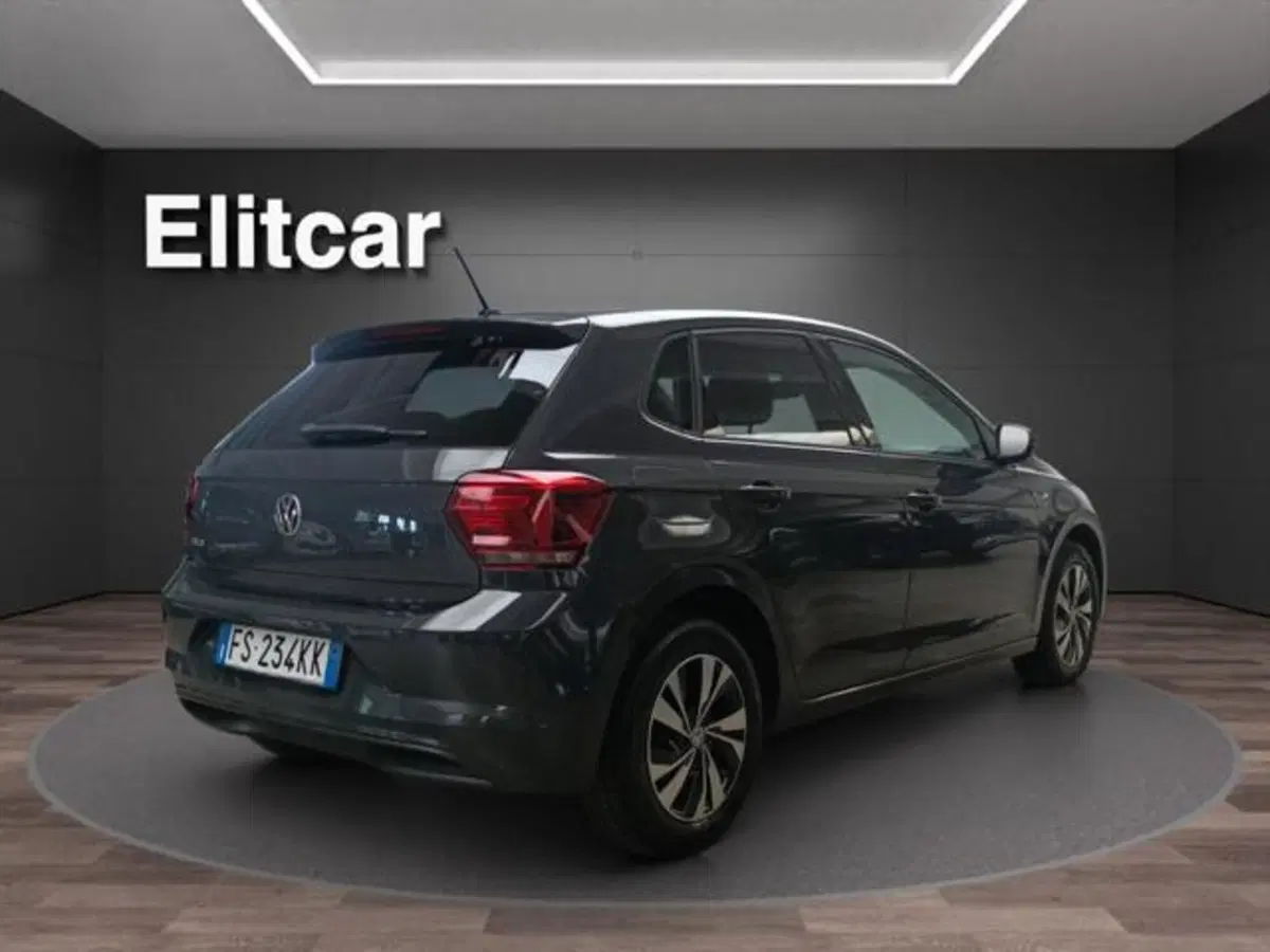 Volkswagen Polo usata a Milano (4)