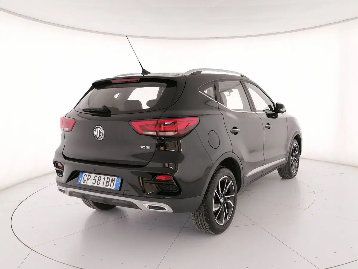 Mg ZS usata a Roma (2)
