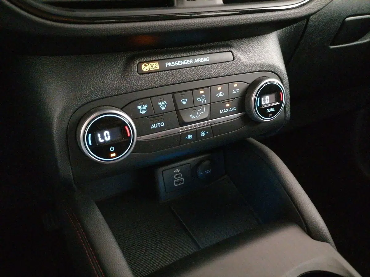 Ford Kuga usata a Roma (14)