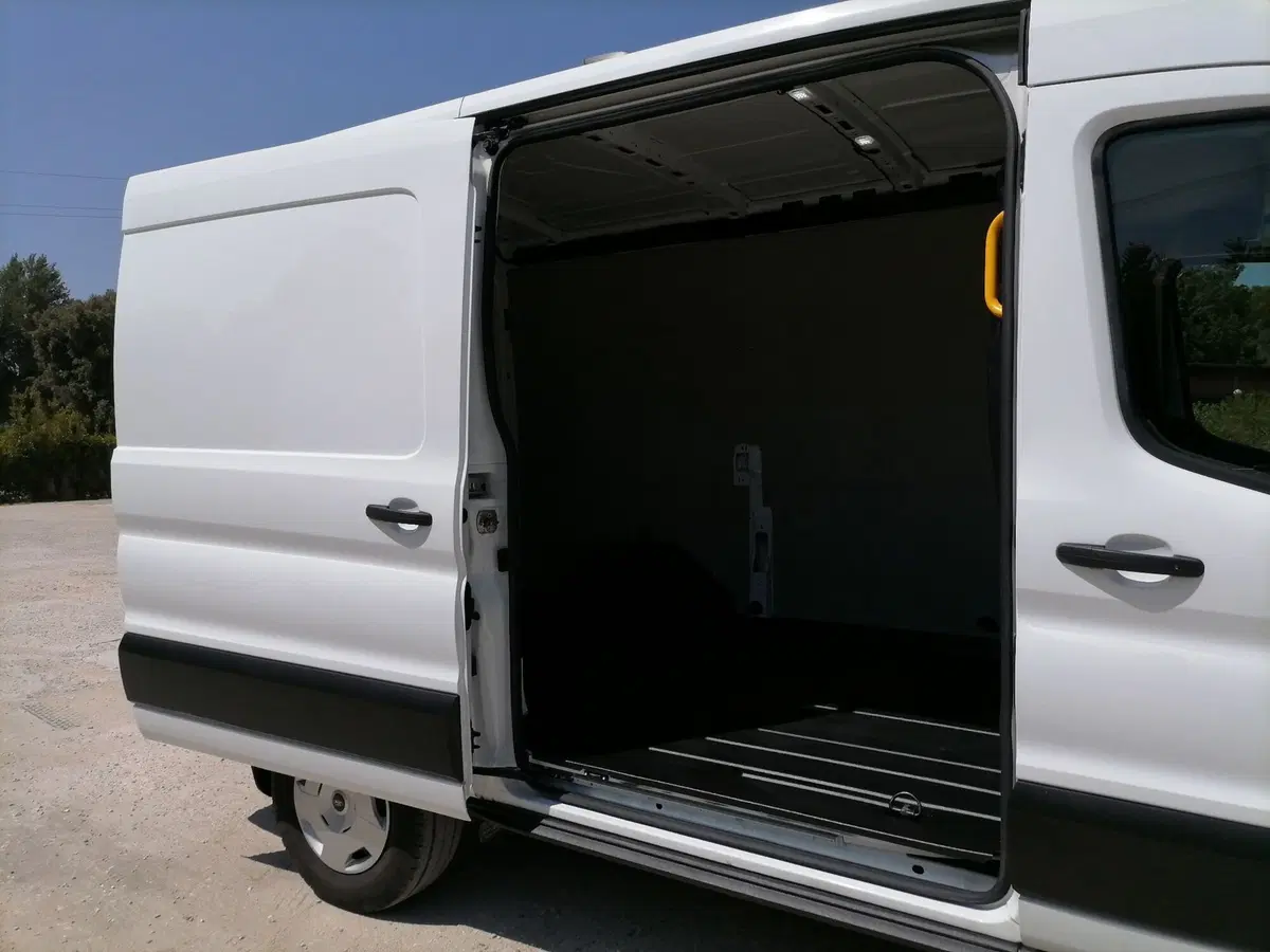 Ford Transit Furgone usata a Roma (8)