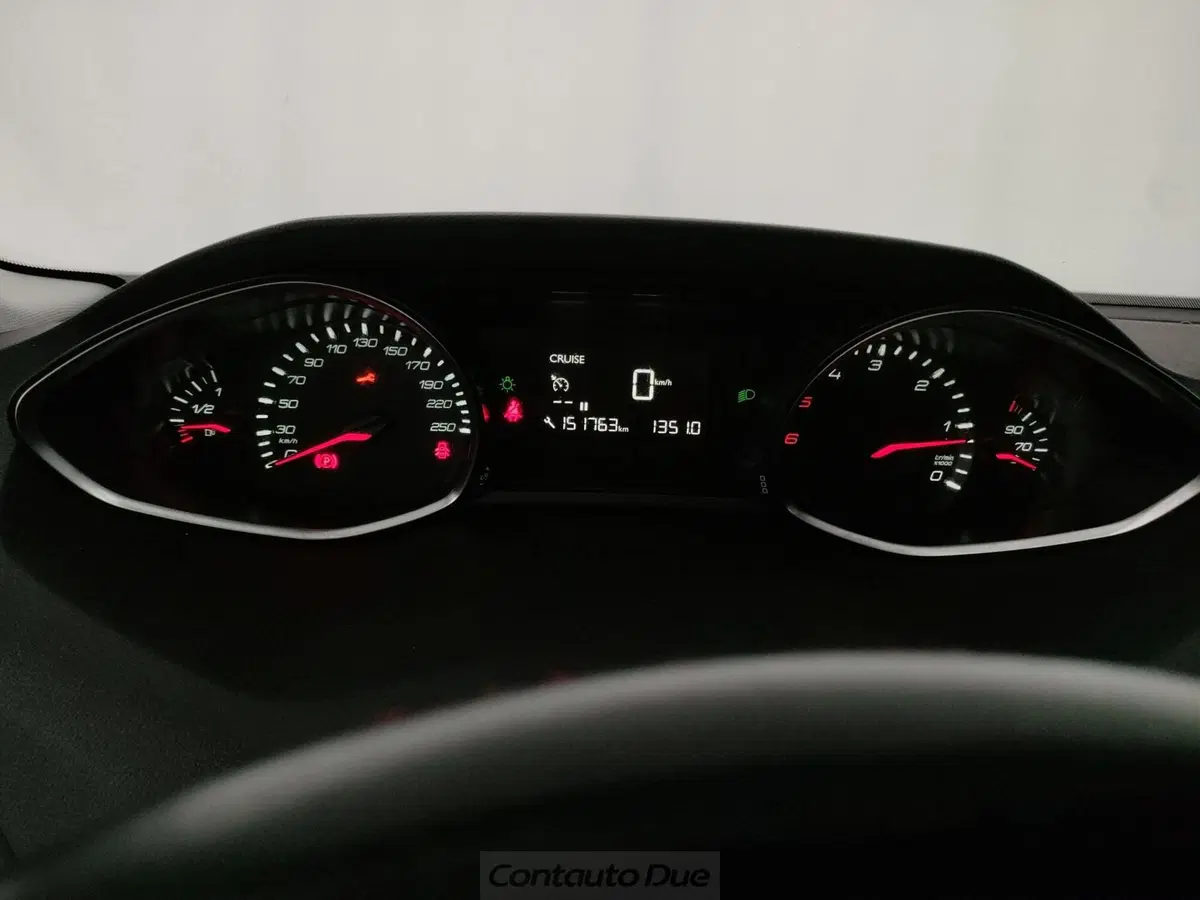 Peugeot 308 usata a Caserta (10)