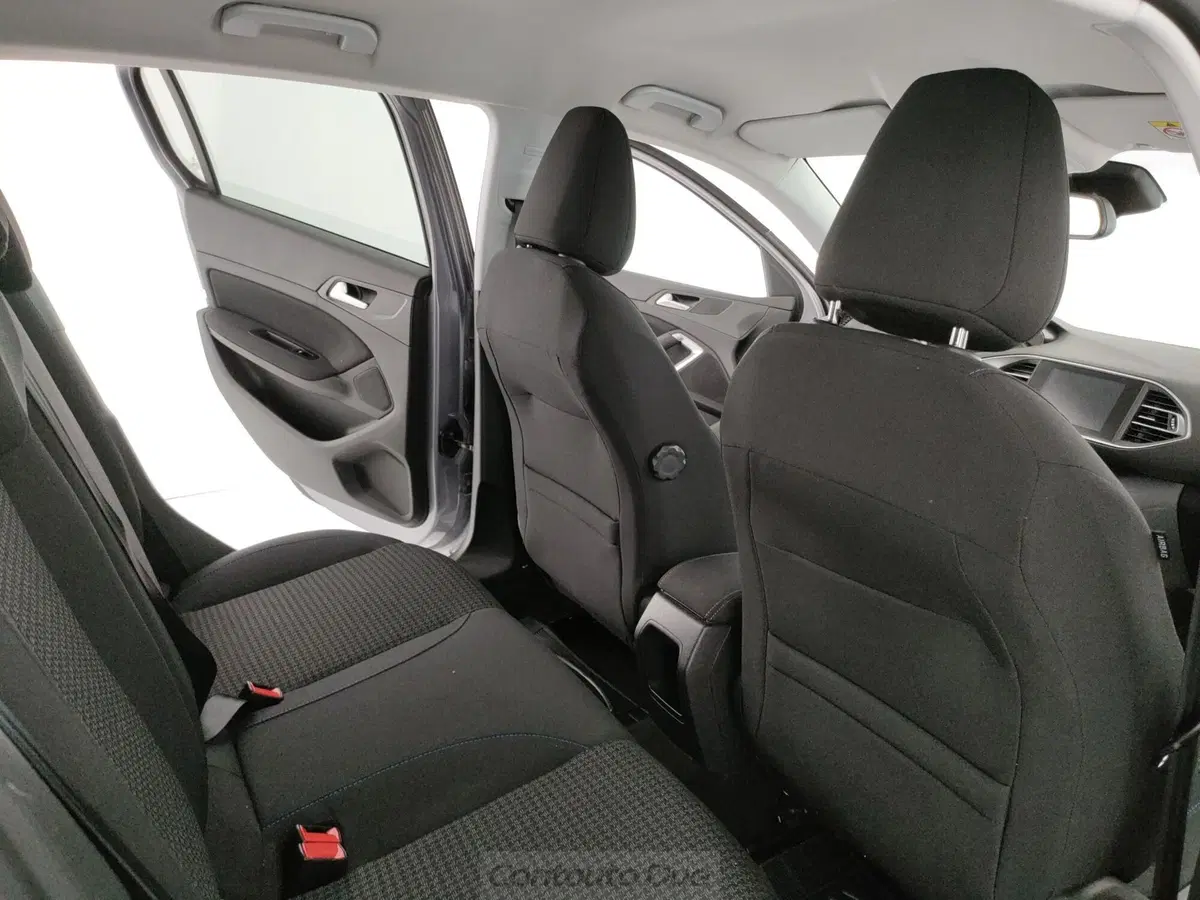 Peugeot 308 usata a Caserta (14)
