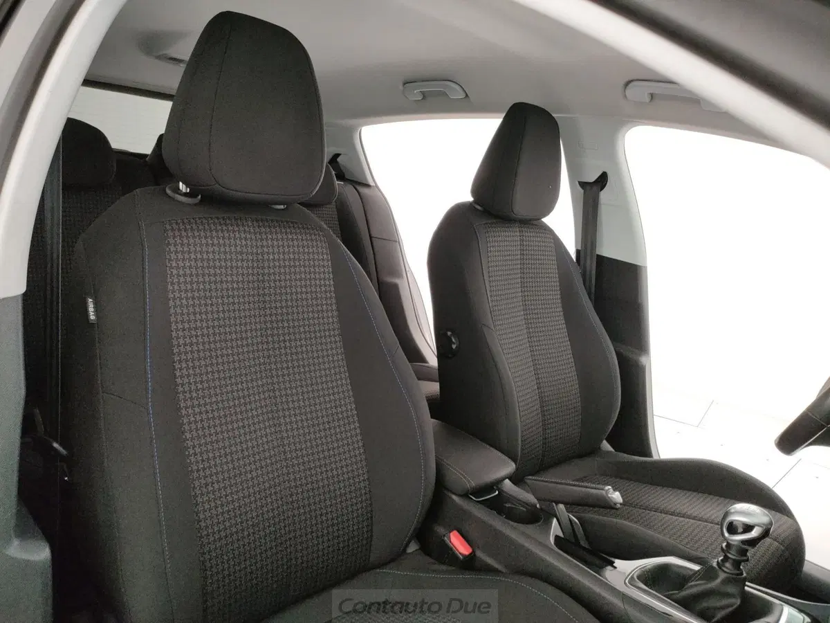 Peugeot 308 usata a Caserta (16)